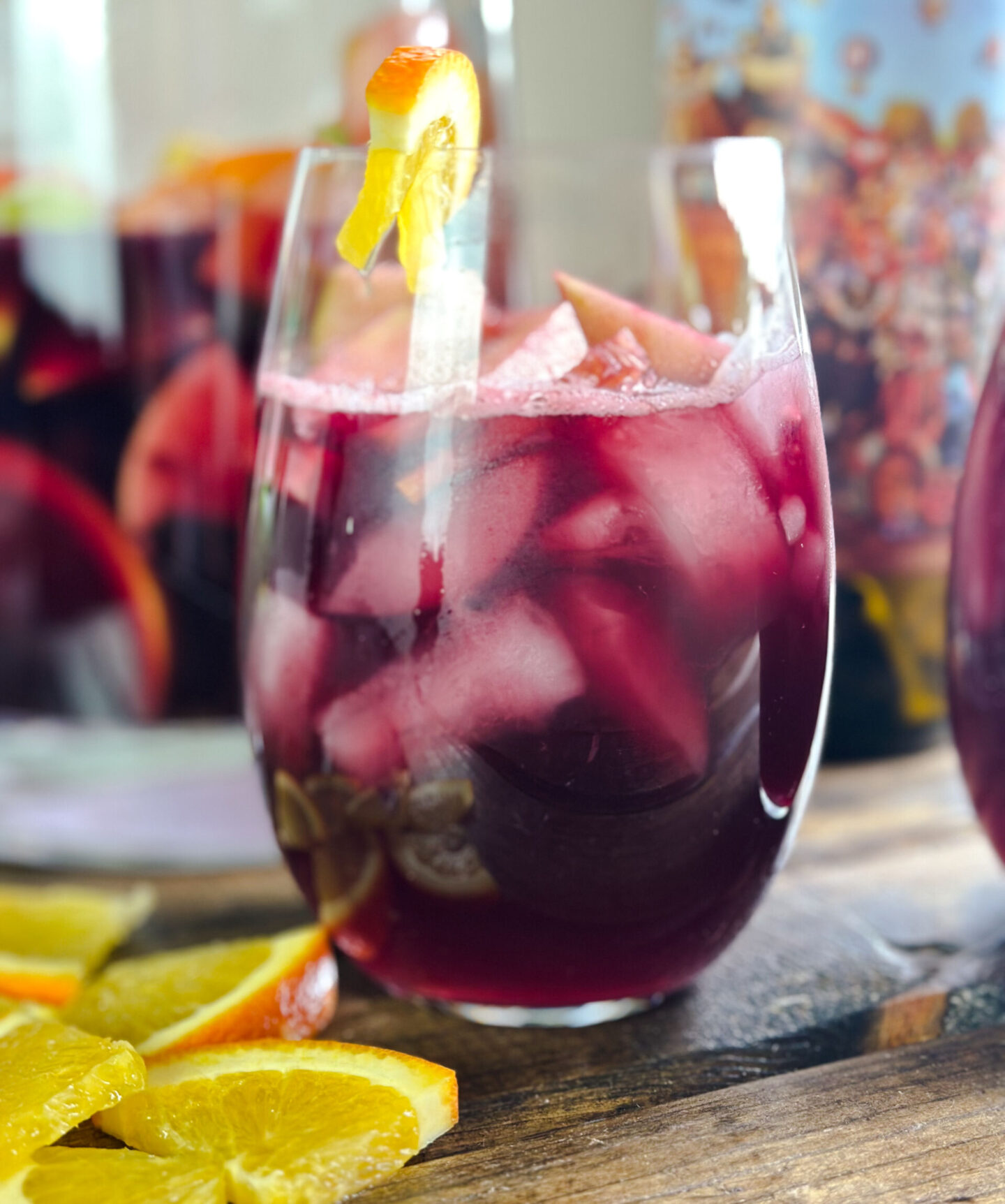 This is the BEST Red Wine Sangria Recipe - Tasty!